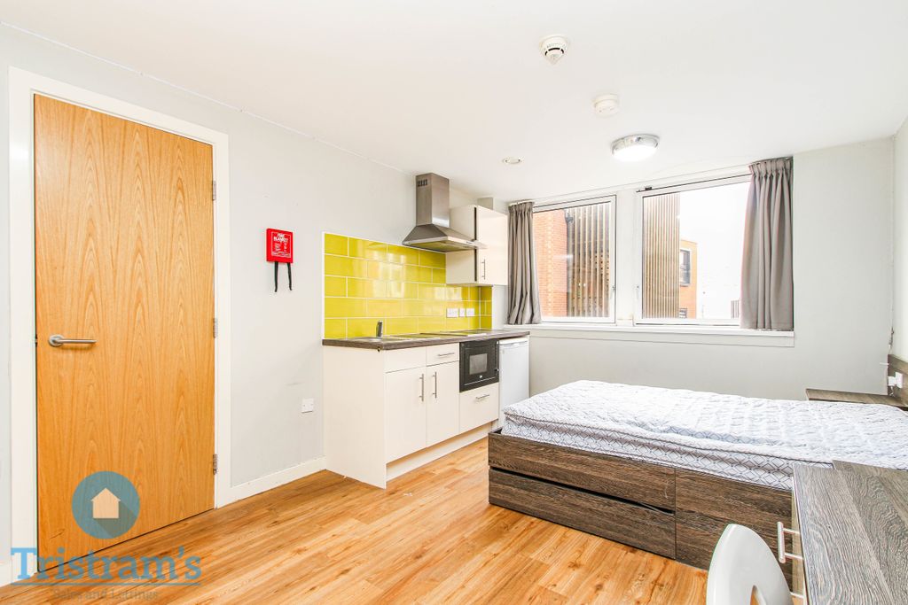 Property photo 3 of 7 Img_1543