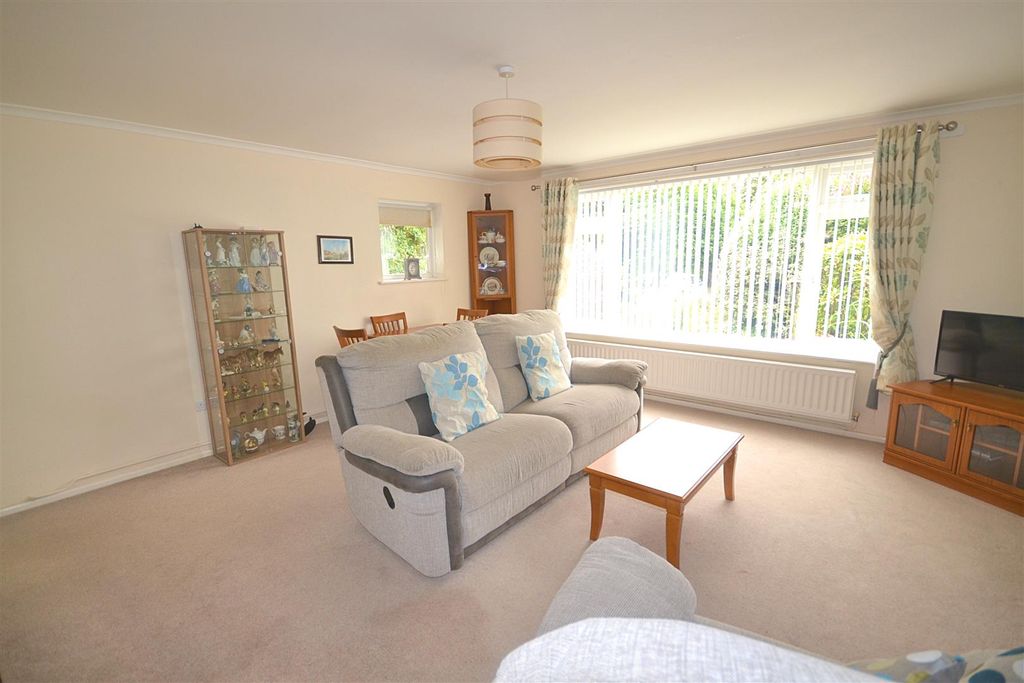 Property photo 2 of 10 5 (95).Png