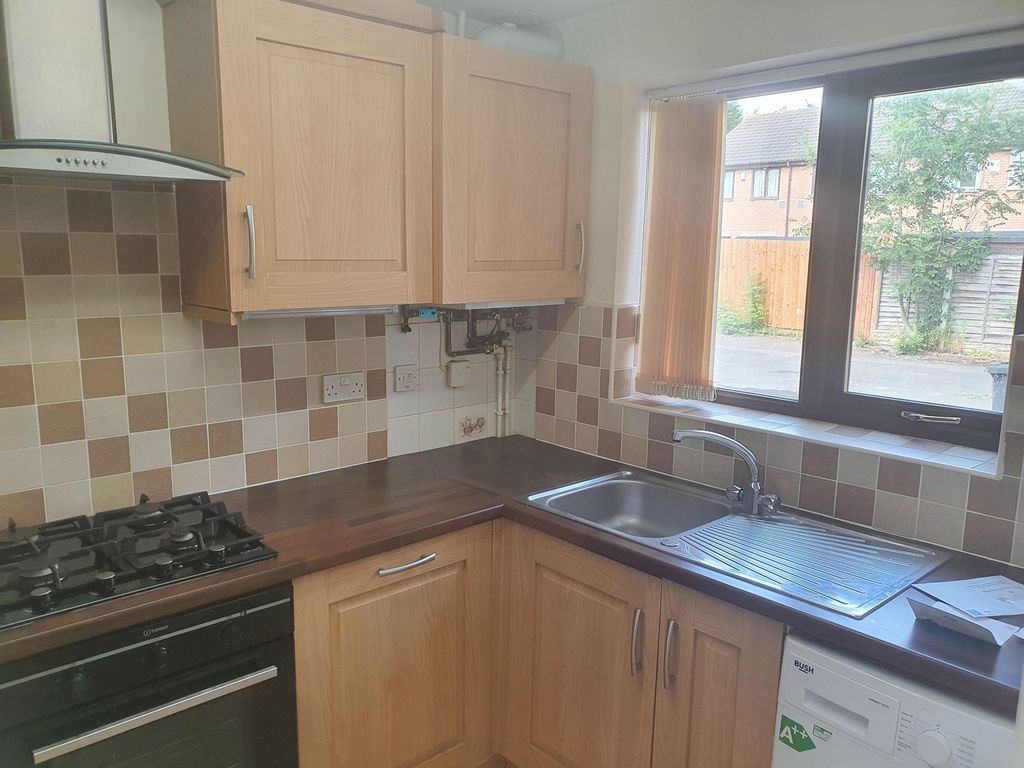 Property photo 3 of 11