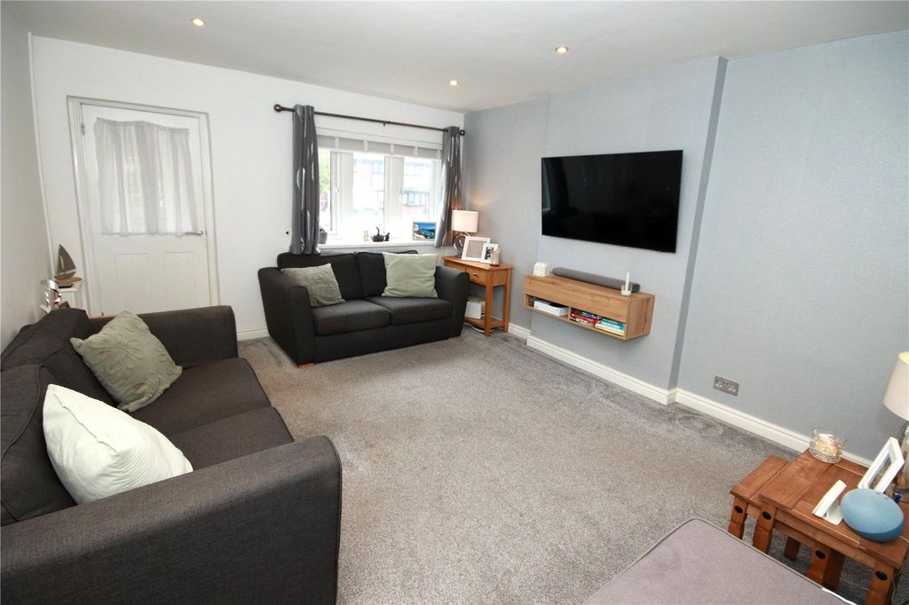 Property photo 2 of 18 Picture No. 06