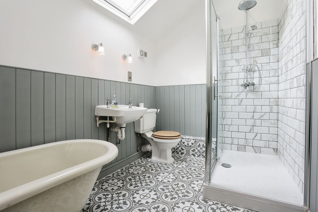 Property photo 3 of 13 Photography