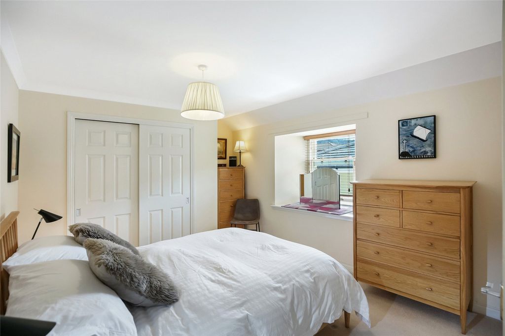 Additional image 8 of 2 bed flat for saleElderslie Gardens, Largs, North Ayrshire KA30