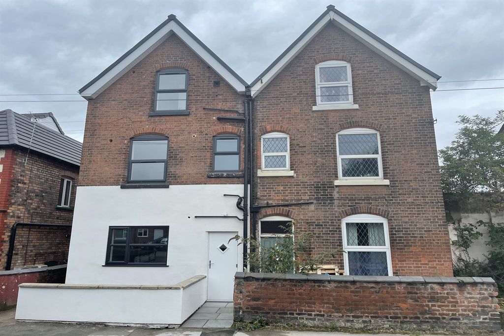 Property photo 1 of 7 (Main)