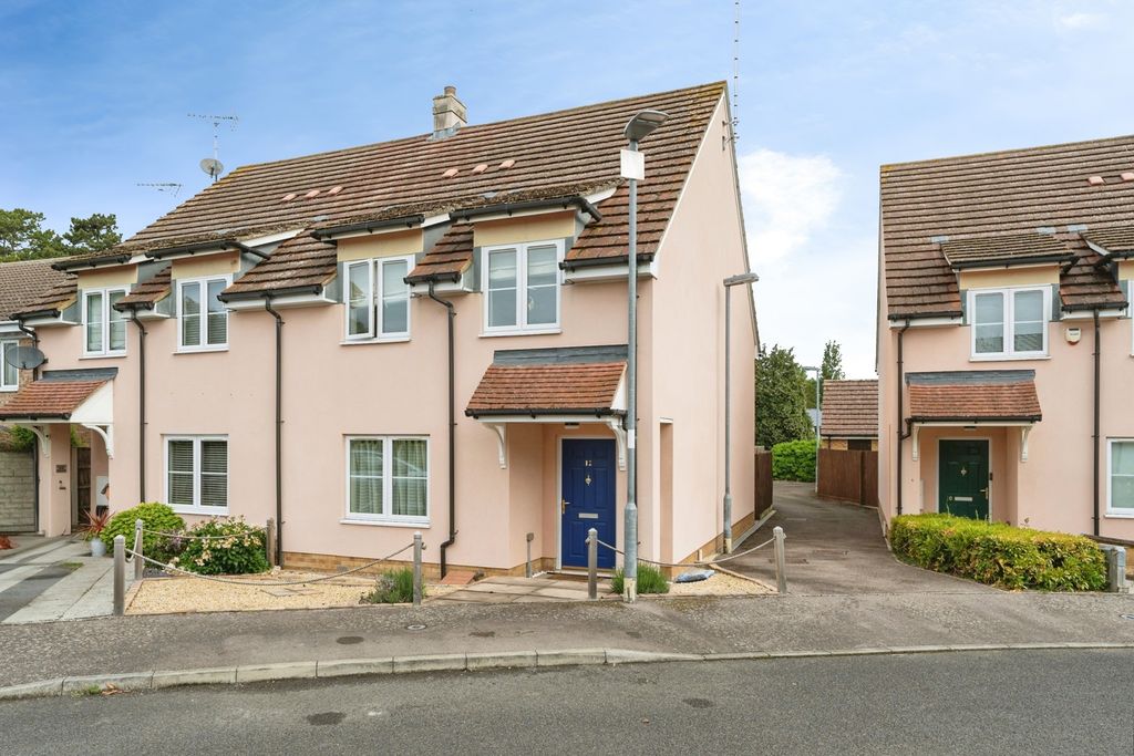 Property photo 1 of 16 Pbox-Img.Jpg