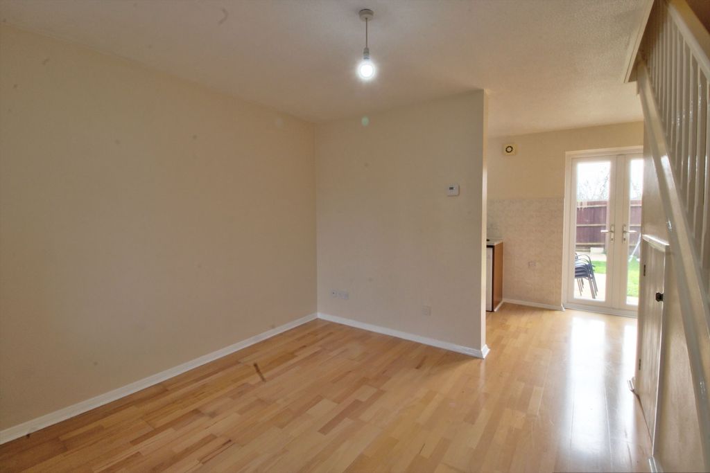 Property photo 3 of 19