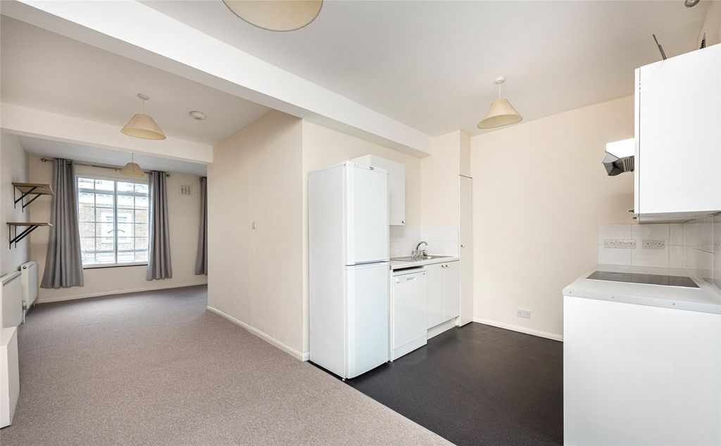 Property photo 2 of 12 Picture No. 08