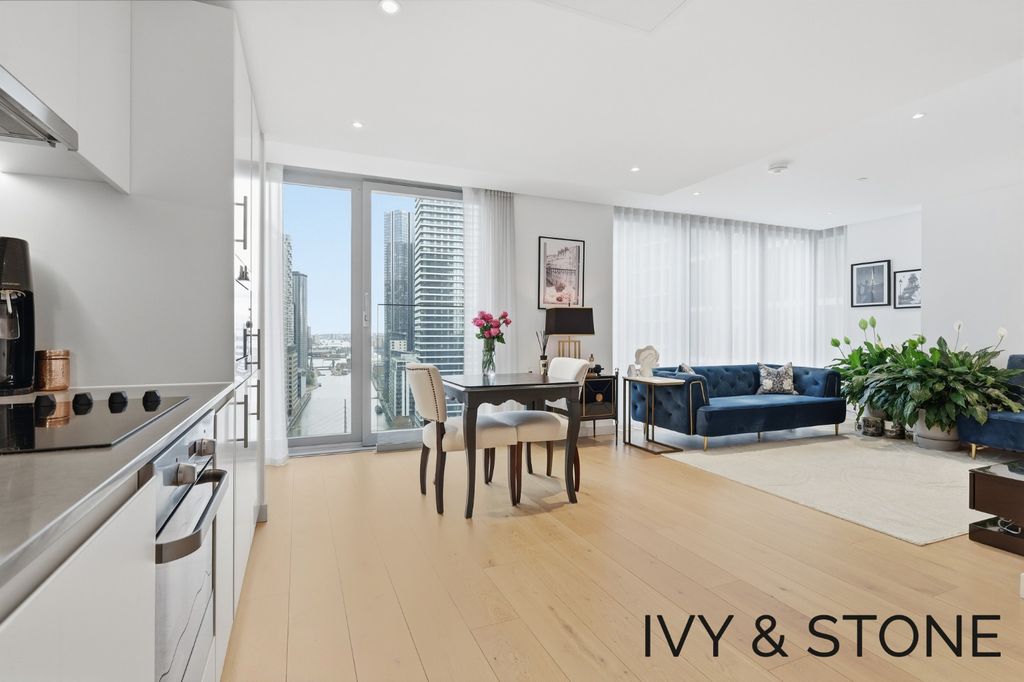 Property photo 1 of 30 4698090