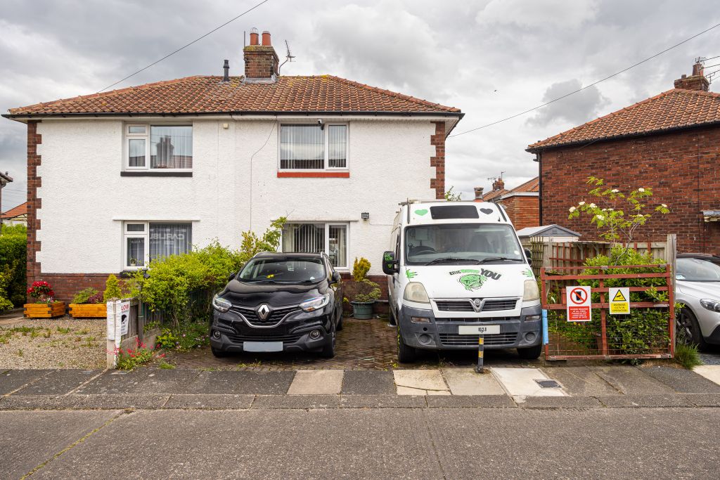 Property photo 1 of 14