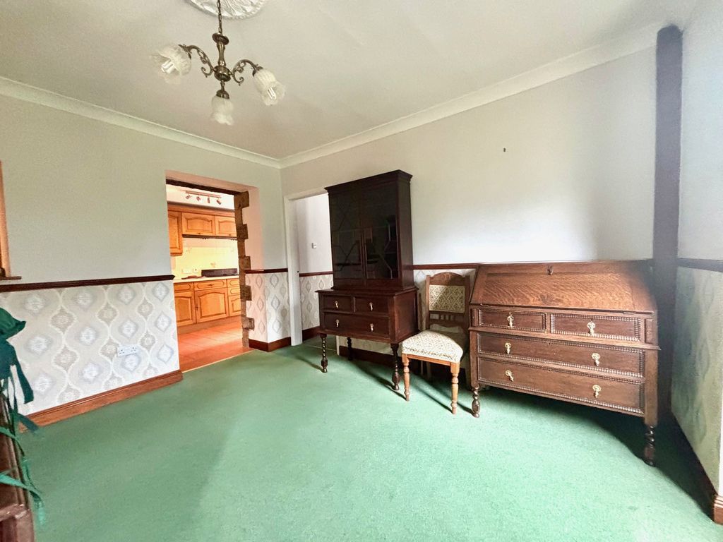 Property photo 3 of 21