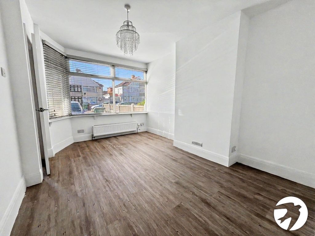 Property photo 2 of 7 Picture No. 02