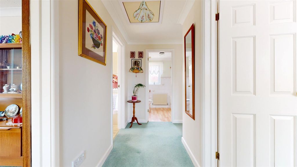 Property photo 3 of 14 Hallway.Jpg