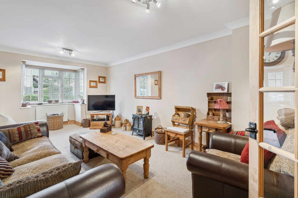 Property photo 2 of 18