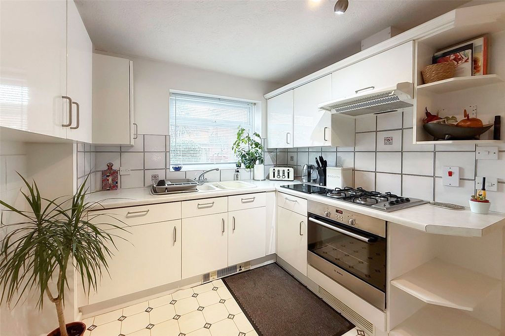 Property photo 3 of 16 Picture No. 34