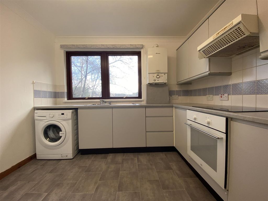 Property photo 2 of 12 2.Jpg