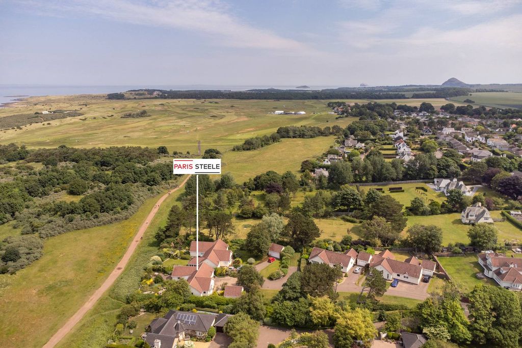 Additional image 36 of 4 bed detached bungalow for sale1 Hopetoun Park, Gullane EH31