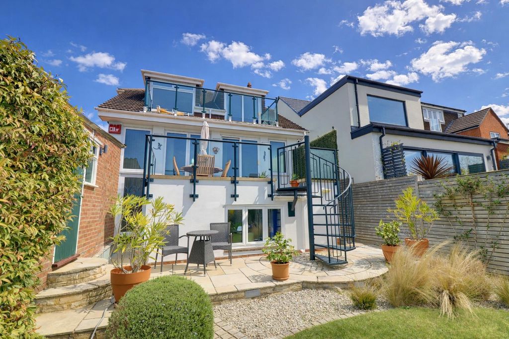 Property photo 1 of 34 Ext