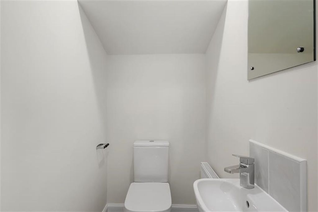 Property photo 3 of 7 W/C