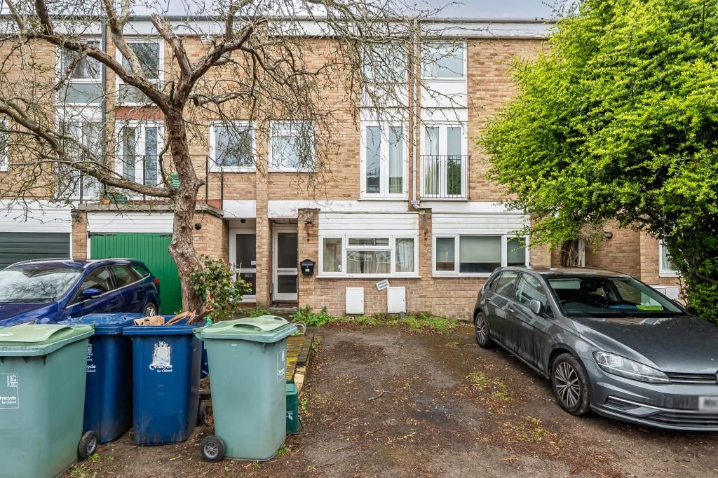 Property photo 1 of 14 External