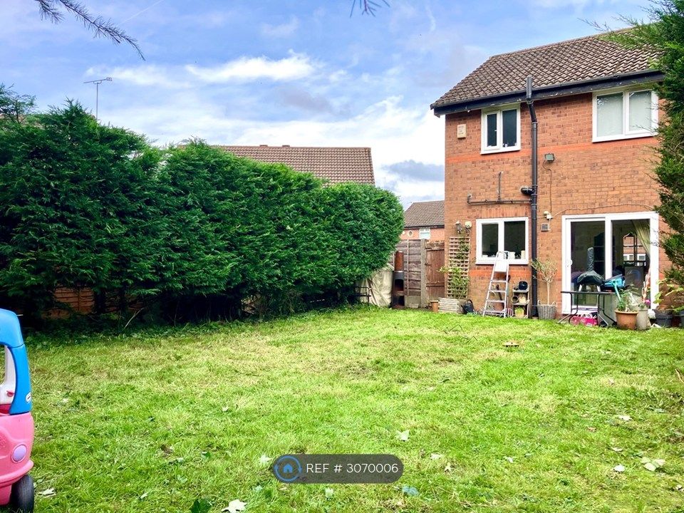 Property photo 2 of 9