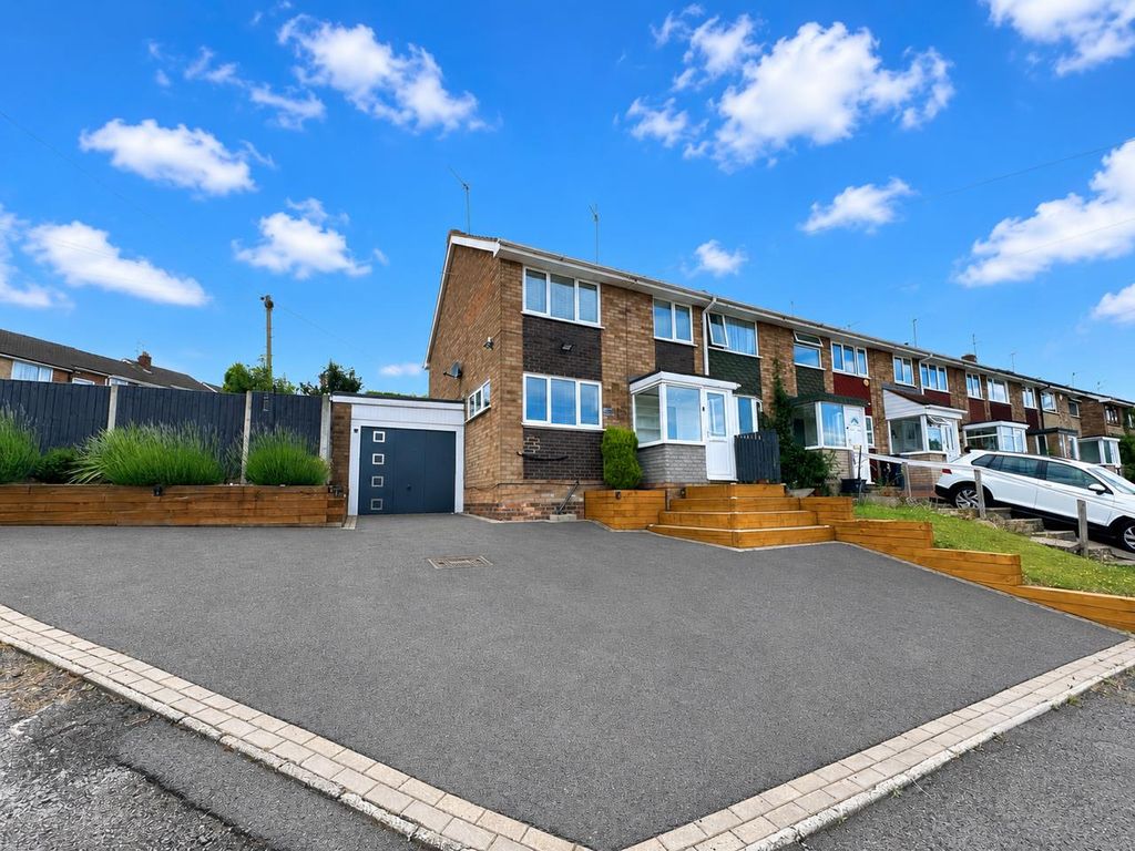 Property photo 1 of 16 111.Png