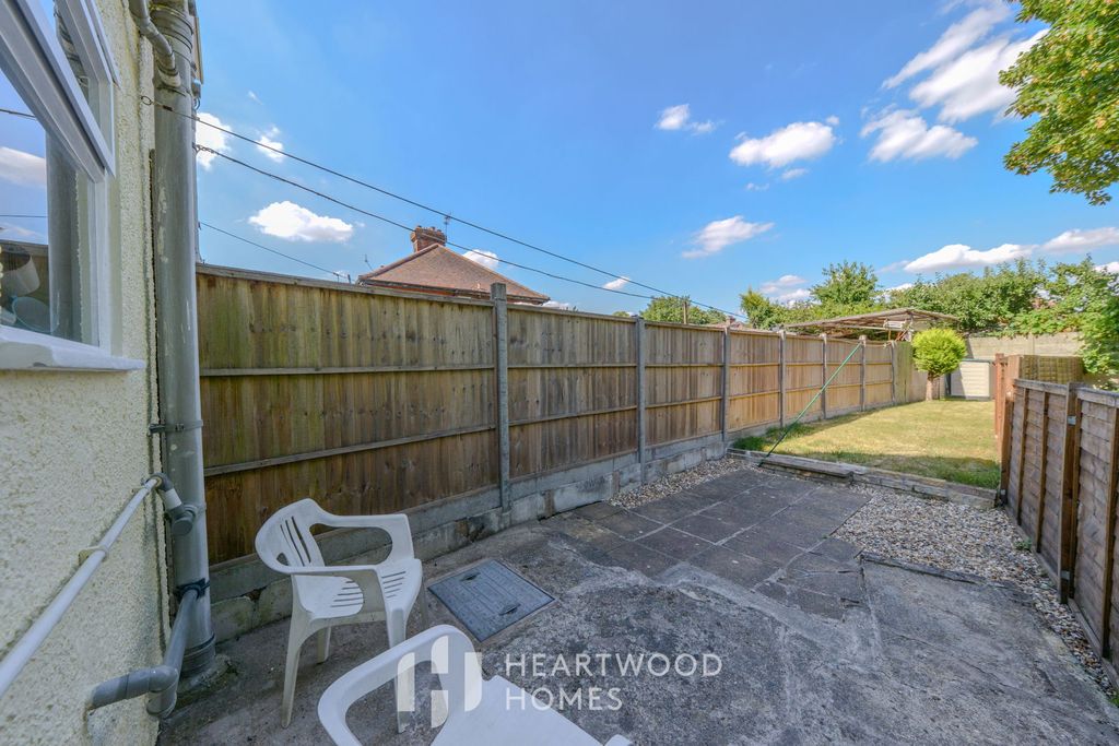 Property photo 2 of 10