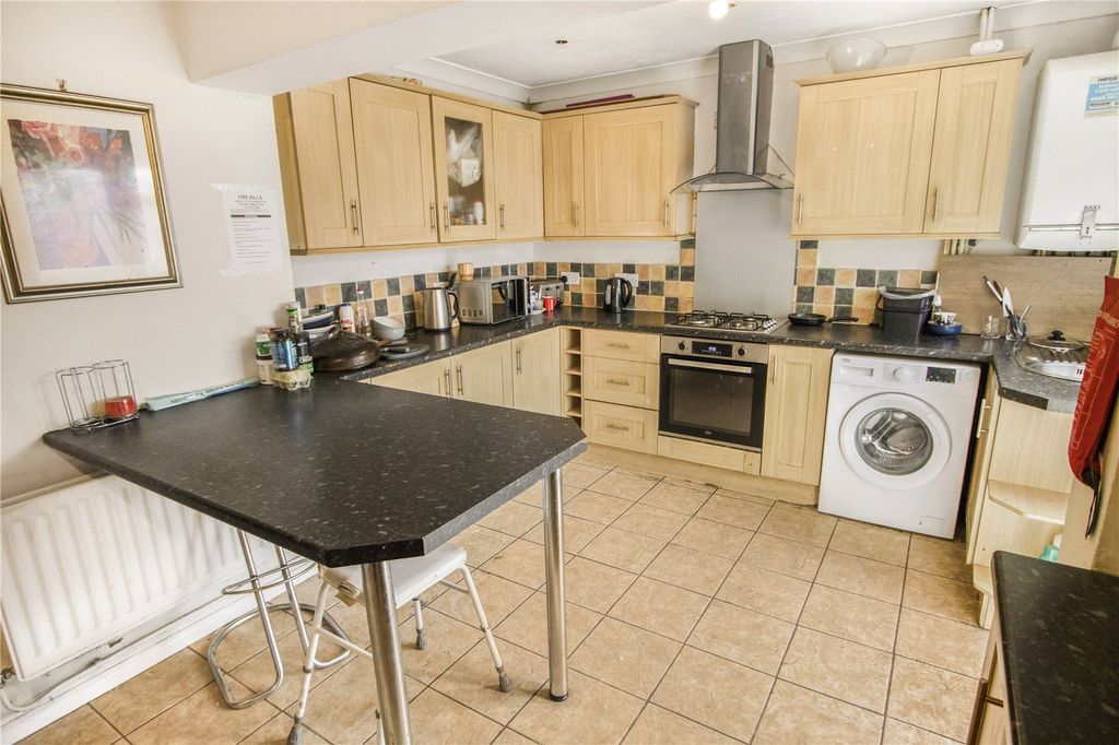 Property photo 2 of 9 Picture No. 06