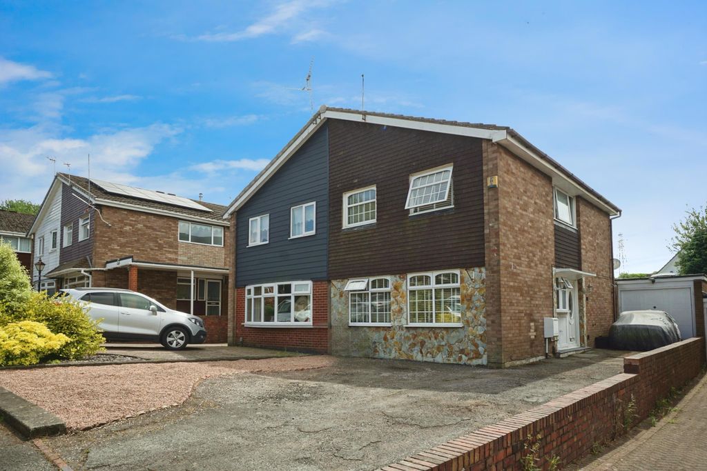 Property photo 1 of 15 Front View