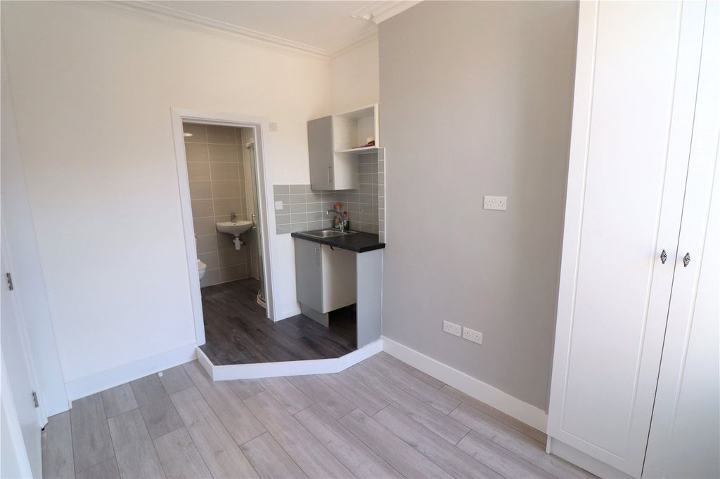 Property photo 3 of 3 Picture No. 03