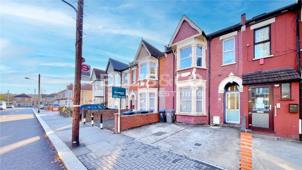 Property photo 2 of 16 Picture No. 08