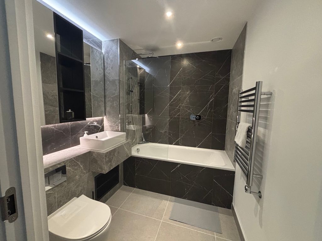 Property photo 3 of 9 View