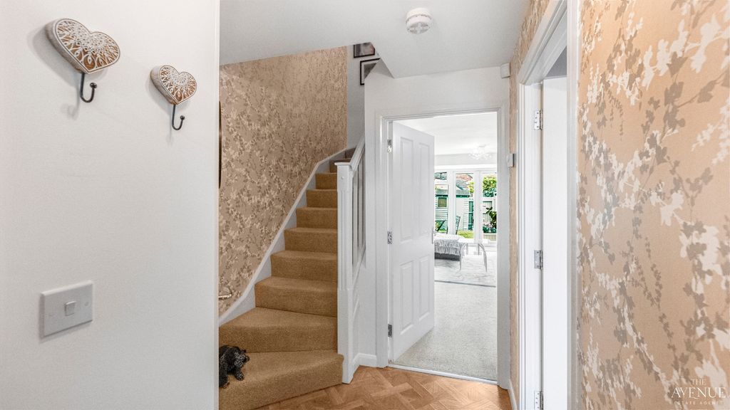 Property photo 2 of 24 5231122