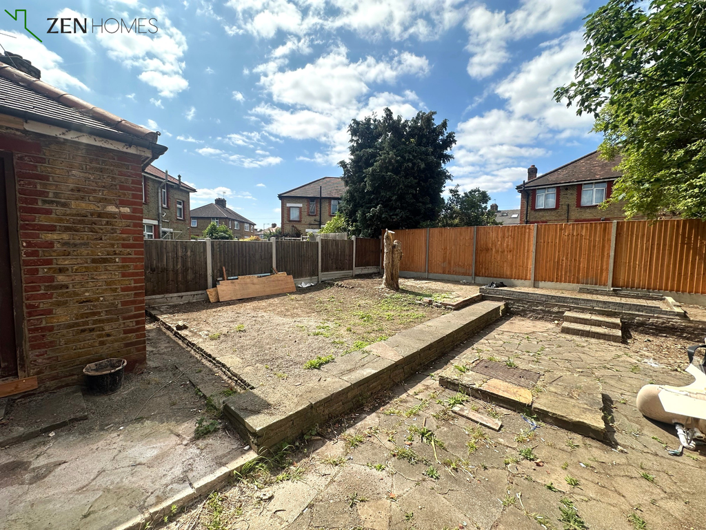 Property photo 2 of 3