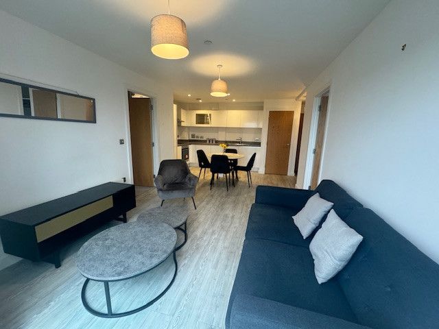 Property photo 2 of 14