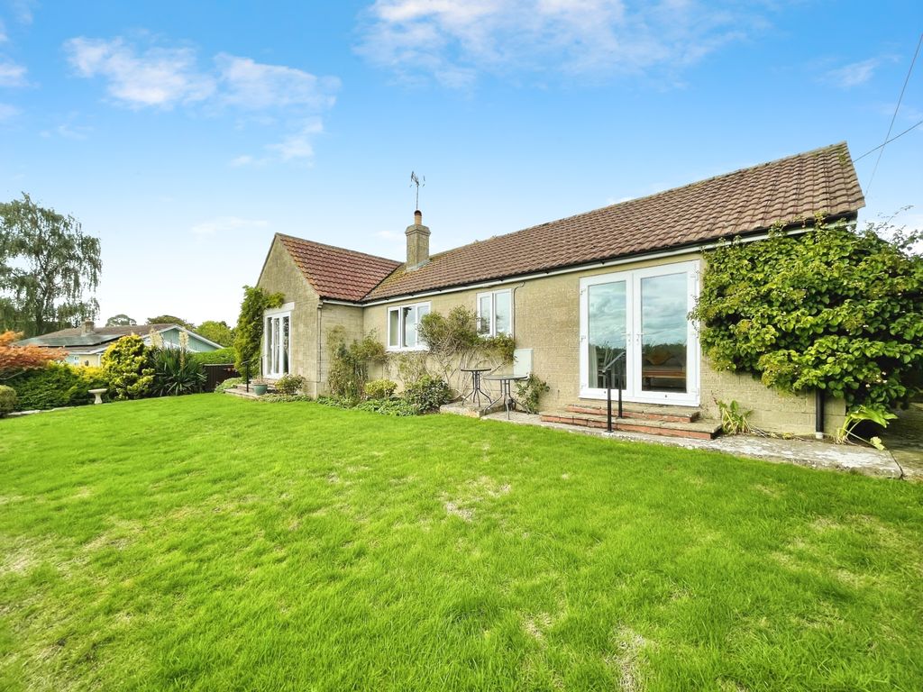 Property photo 1 of 42 6498Ab7c-18