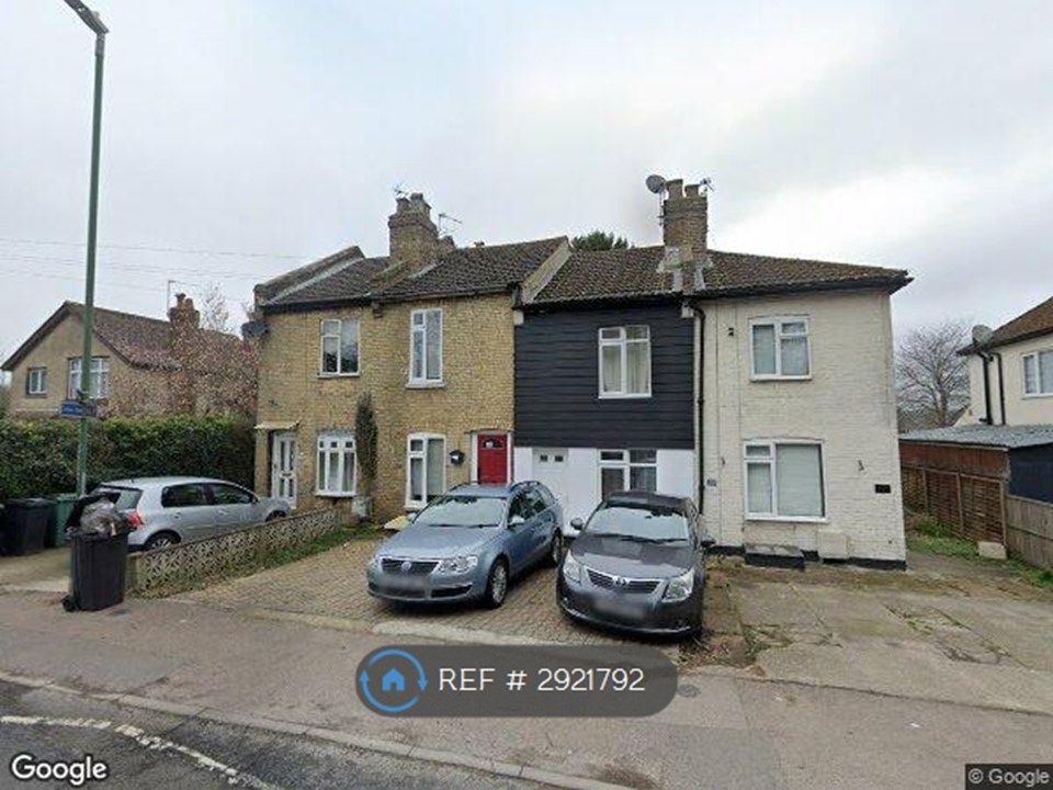 Property photo 1 of 12