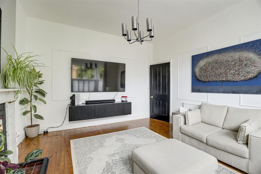 Property photo 3 of 15 07.Jpg