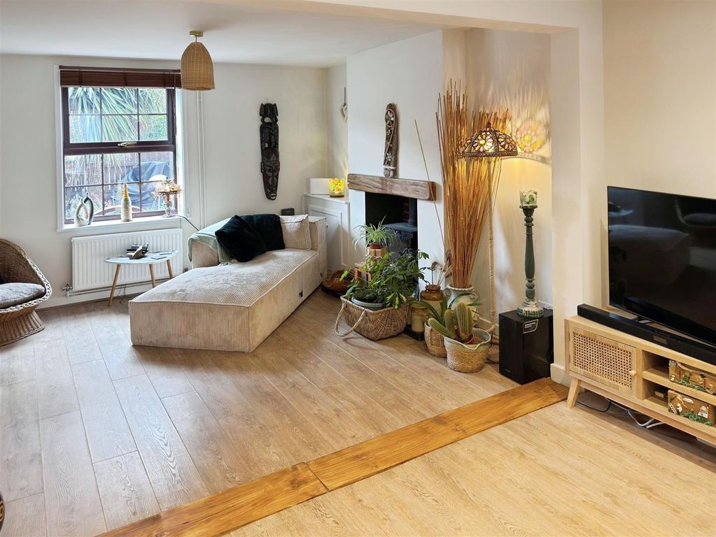 Property photo 3 of 25 Bridge Road (19).Jpg