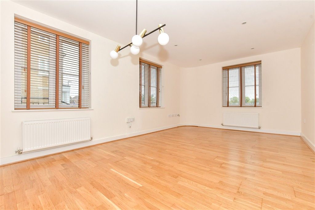 Additional image 4 of 2 bed flat for saleCannon Street, Deal, Kent CT14
