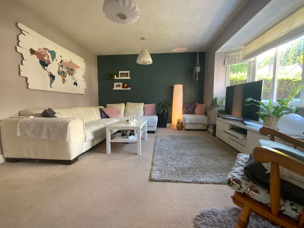 Property photo 3 of 22 Img_1045