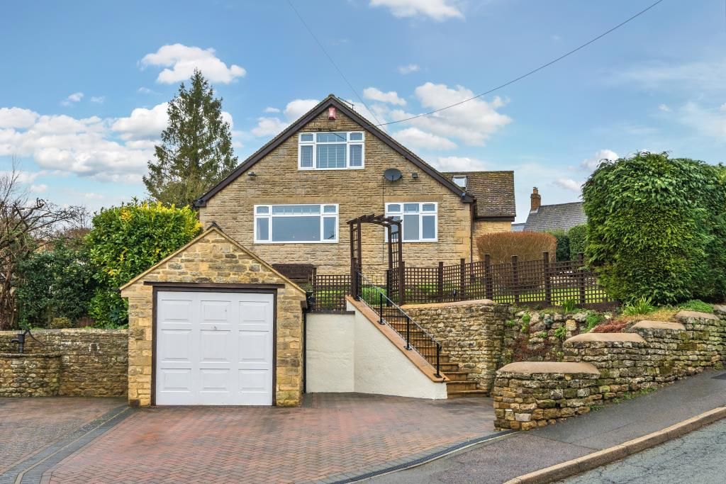 Property photo 2 of 26 Front Aspect