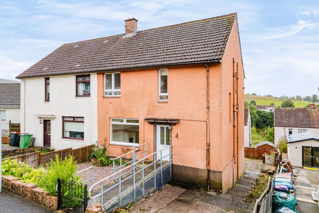 Property photo 1 of 40