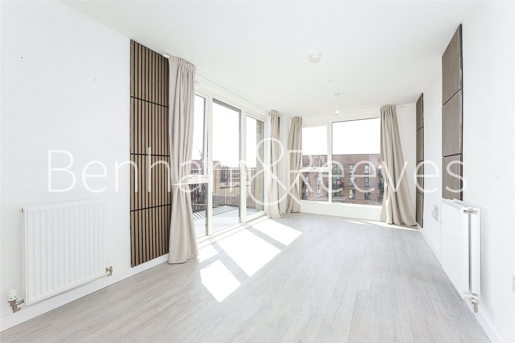 Property photo 1 of 15 Picture No. 22