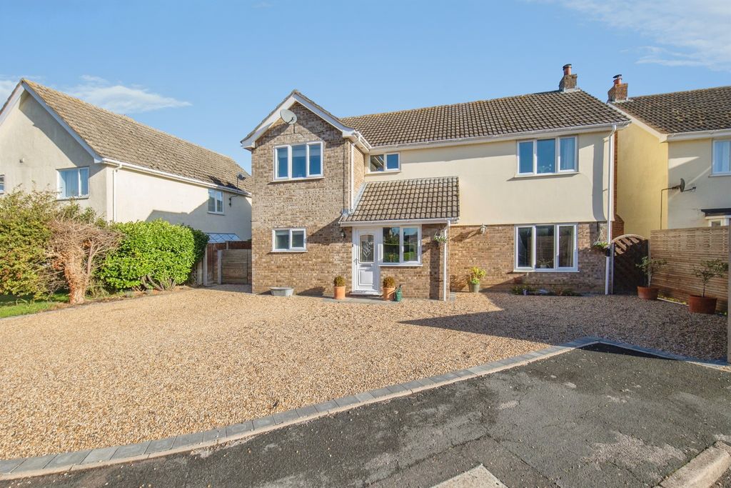 Property photo 1 of 22