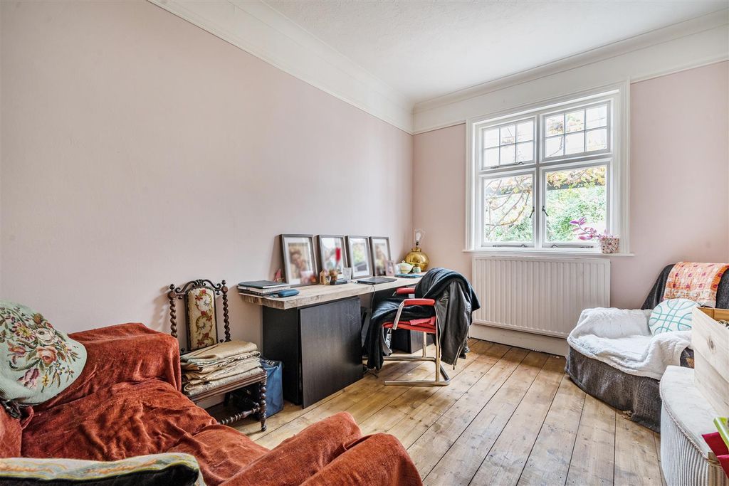 Property photo 3 of 19 Bedroom 3 /Home Office