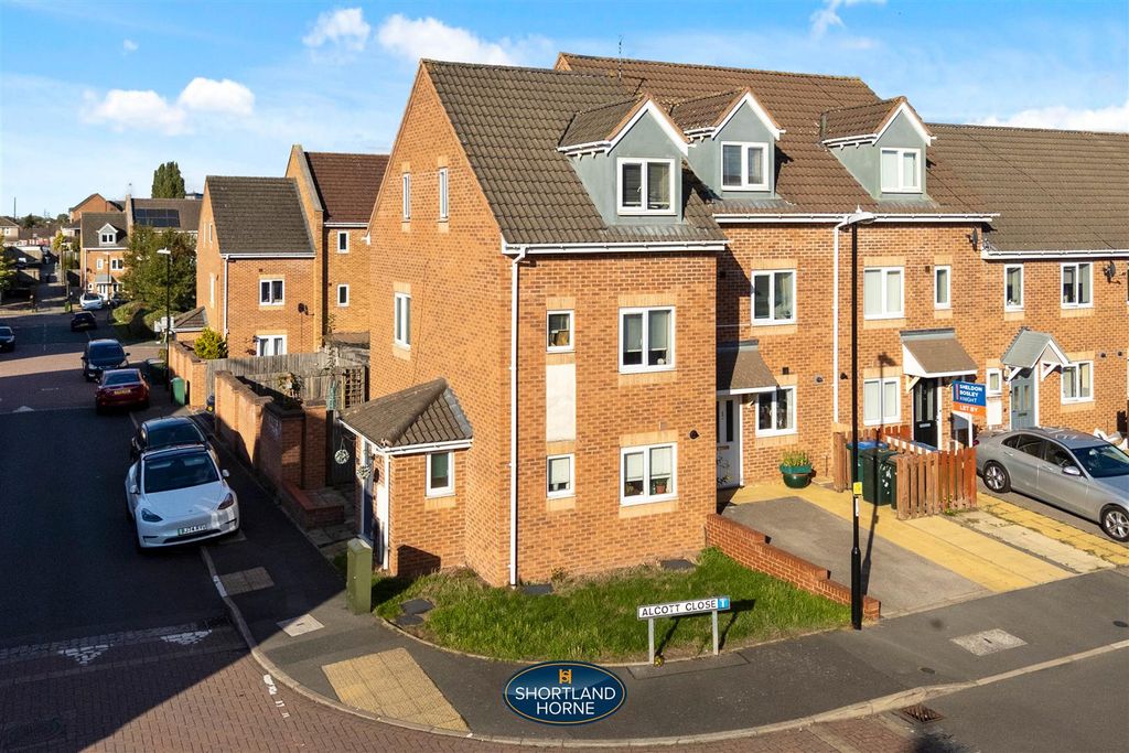 Property photo 1 of 26 Front