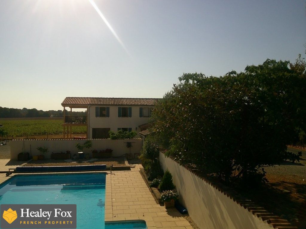 Property photo 2 of 55 2_France_House_Sale6A99116c1E90c