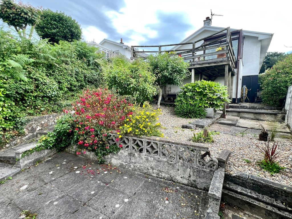 Property photo 3 of 22