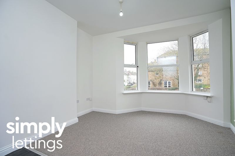 Property photo 2 of 9 Photo 5