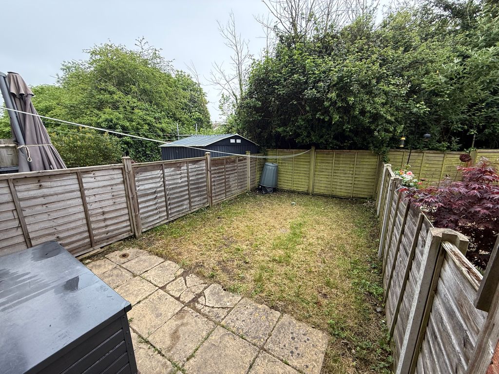 Property photo 2 of 8
