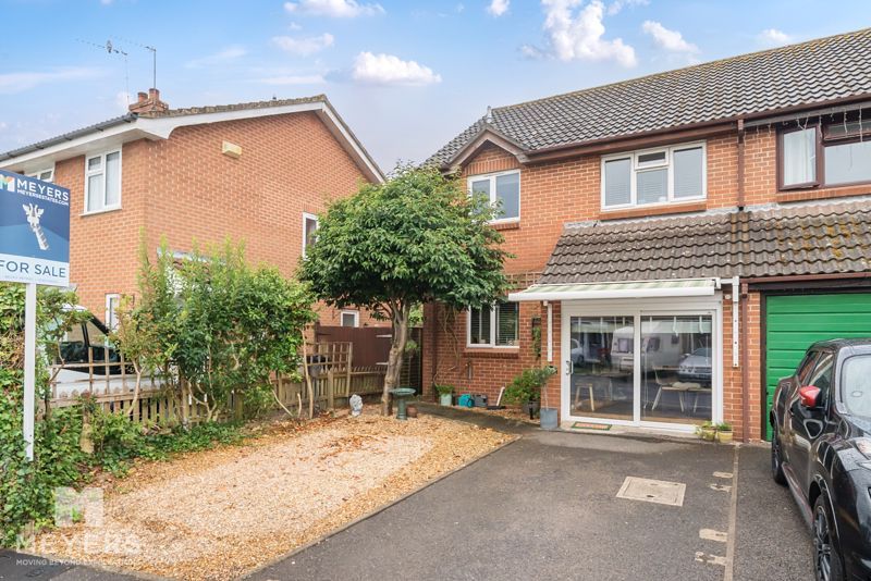 Property photo 3 of 19 Photo 1